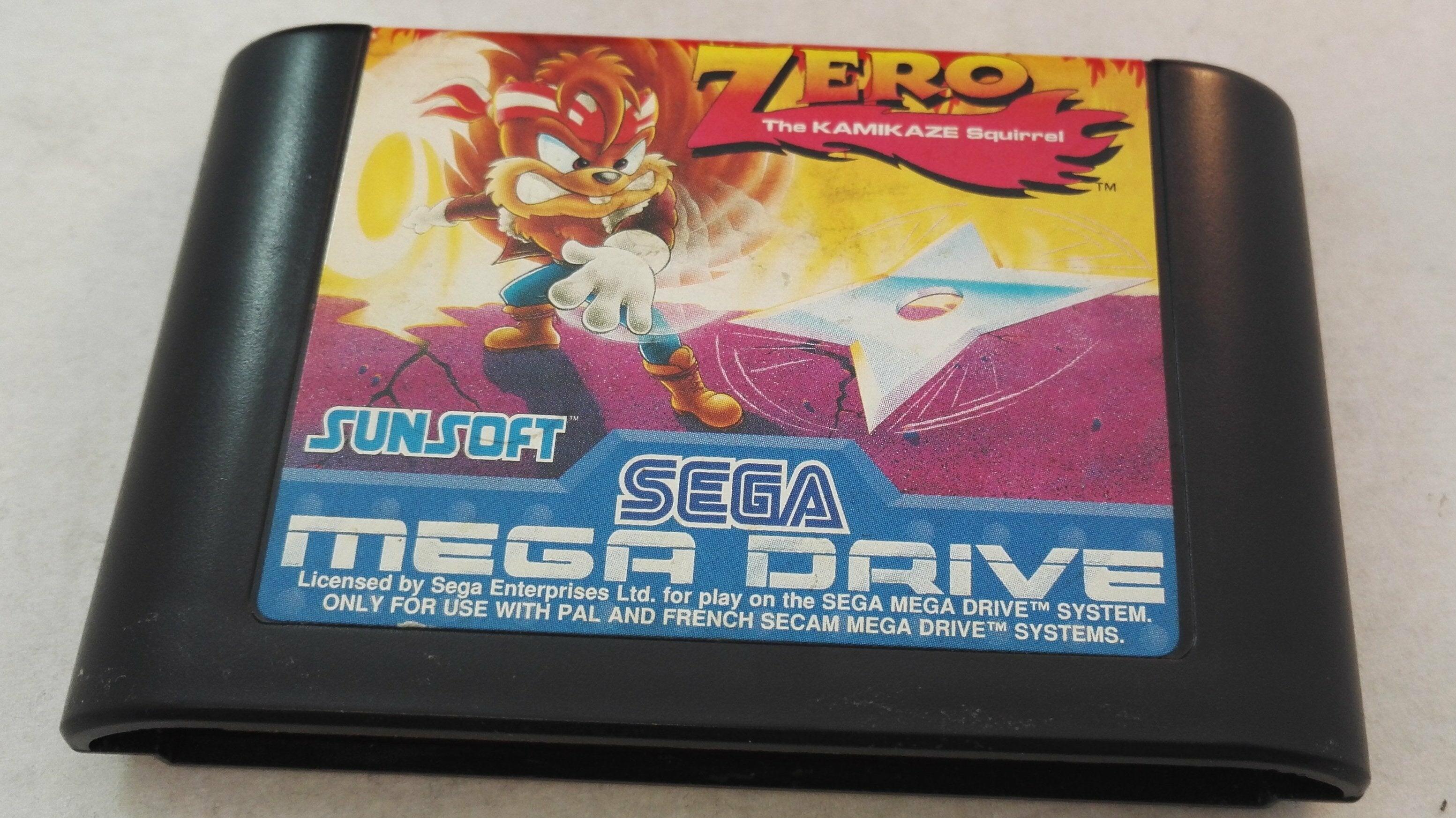 Zero the Kamikaze Squirrel Sega Mega Drive cart front close up