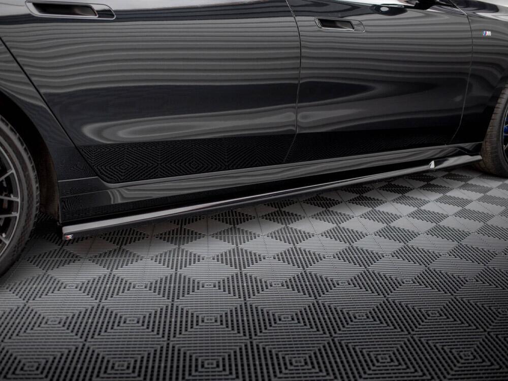 Side Skirts Diffusers BMW 740d xDrive M-pack / 740i xDrive M-Pack G70