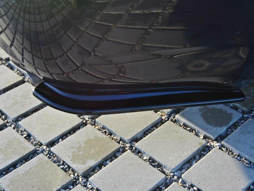 Rear Side Splitters Infiniti G37 Sedan - Carbon Look