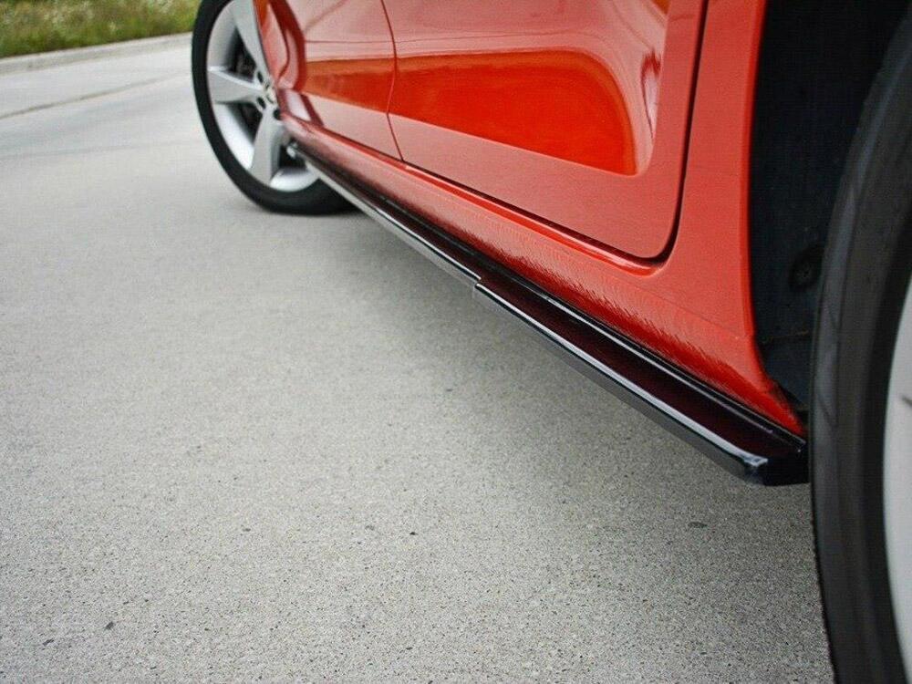 Side Skirts Diffusers Skoda Rapid - Textured