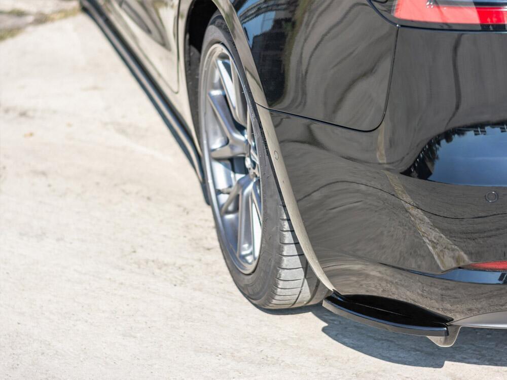 Rear Side Splitters Tesla Model 3 - Carbon Look