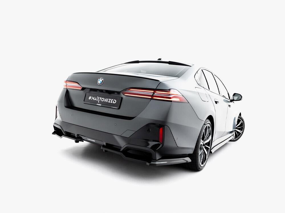 Rear Splitter (Vertical Bars) V.1 BMW 5 / i5 M-Pack Sedan / Touring G60 / G61