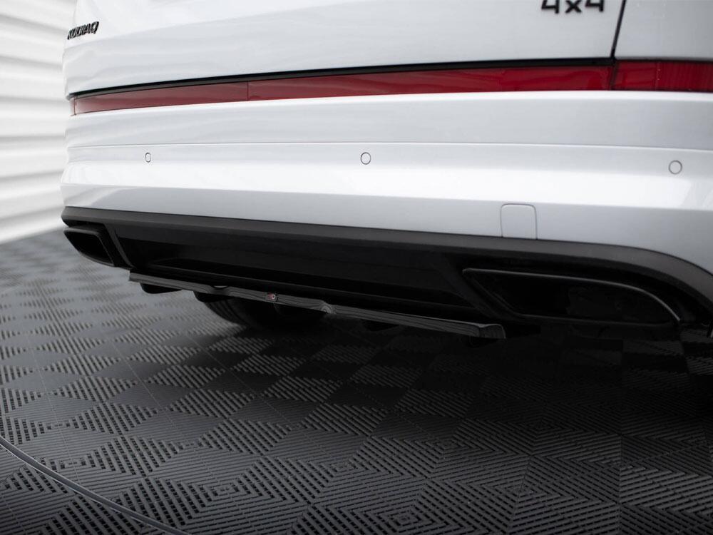 Central Rear Splitter (Vertical Bars) Skoda Kodiaq RS