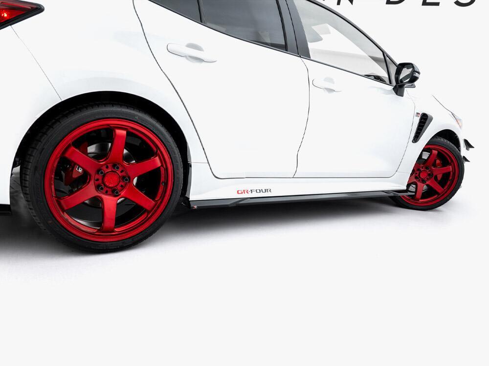 Side Skirts Diffusers V.1 Toyota GR Corolla Mk12