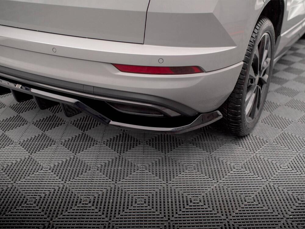 Rear Splitter (Vertical Bars) Skoda Karoq Sportline Mk1 Facelift