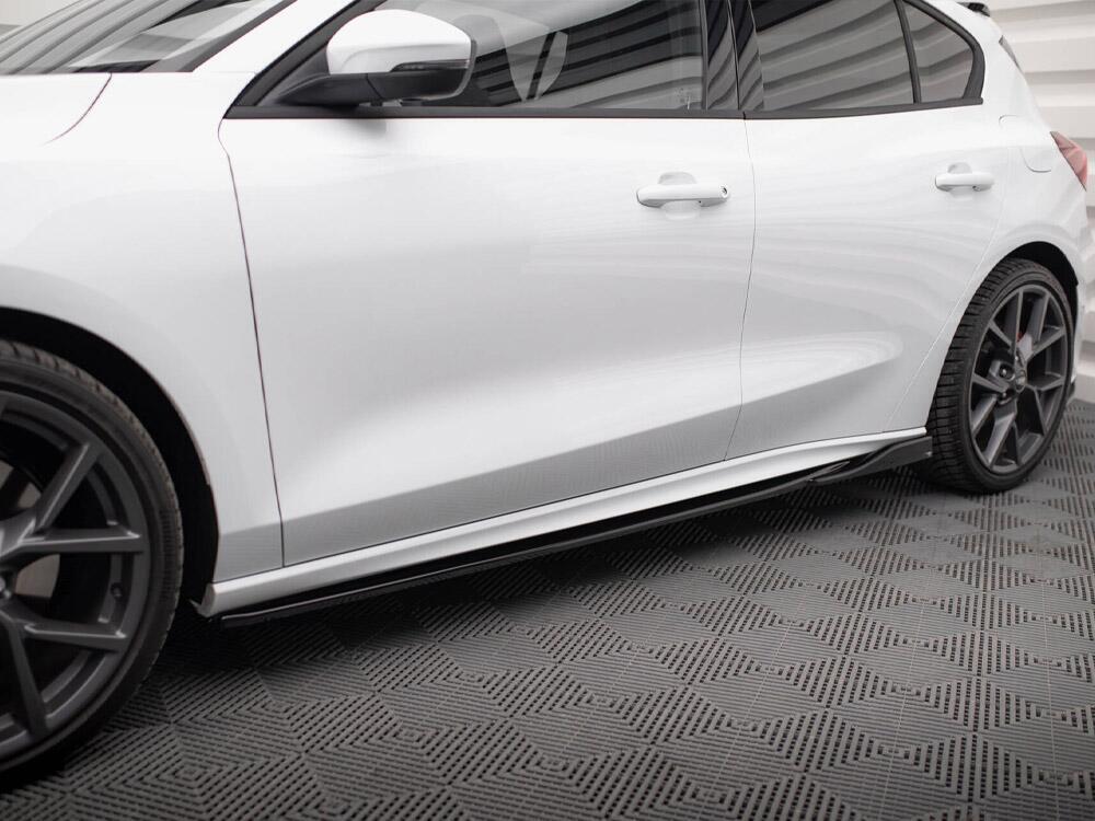 Side Skirts Diffusers V.4 Ford Focus ST / ST-Line Mk4 Facelift