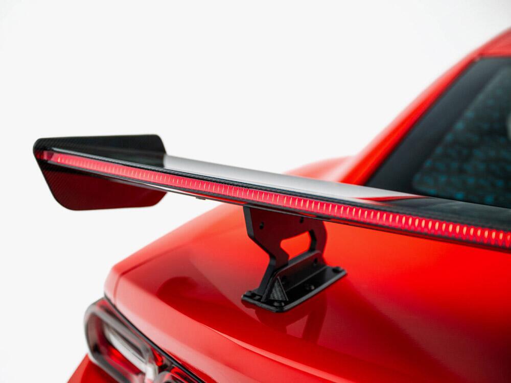 Carbon Spoiler With Internal Brackets Uprights + LED Chevrolet Camaro SS Mk6 Facelift