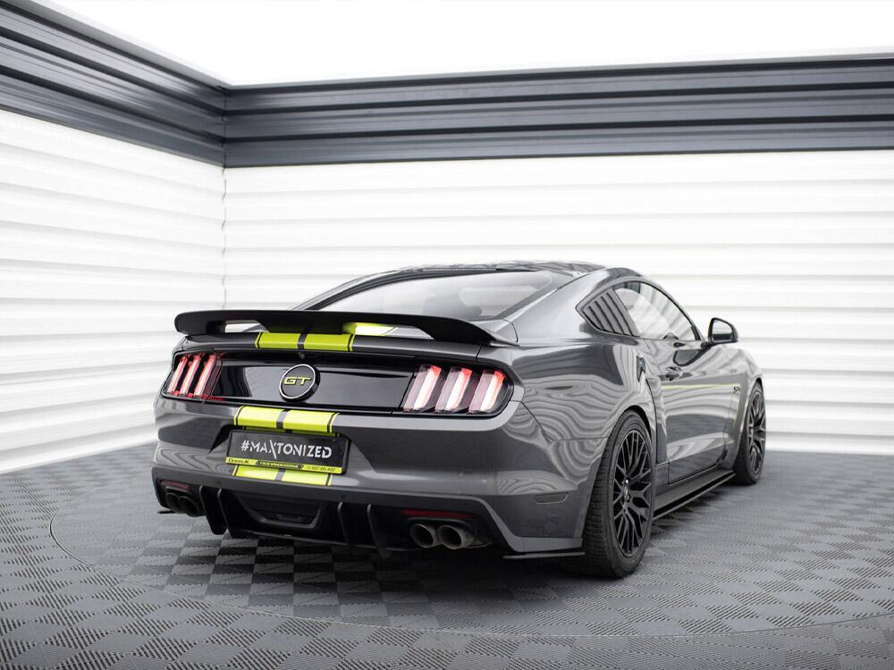 Street Pro Rear Side Splitters Ford Mustang GT Mk6