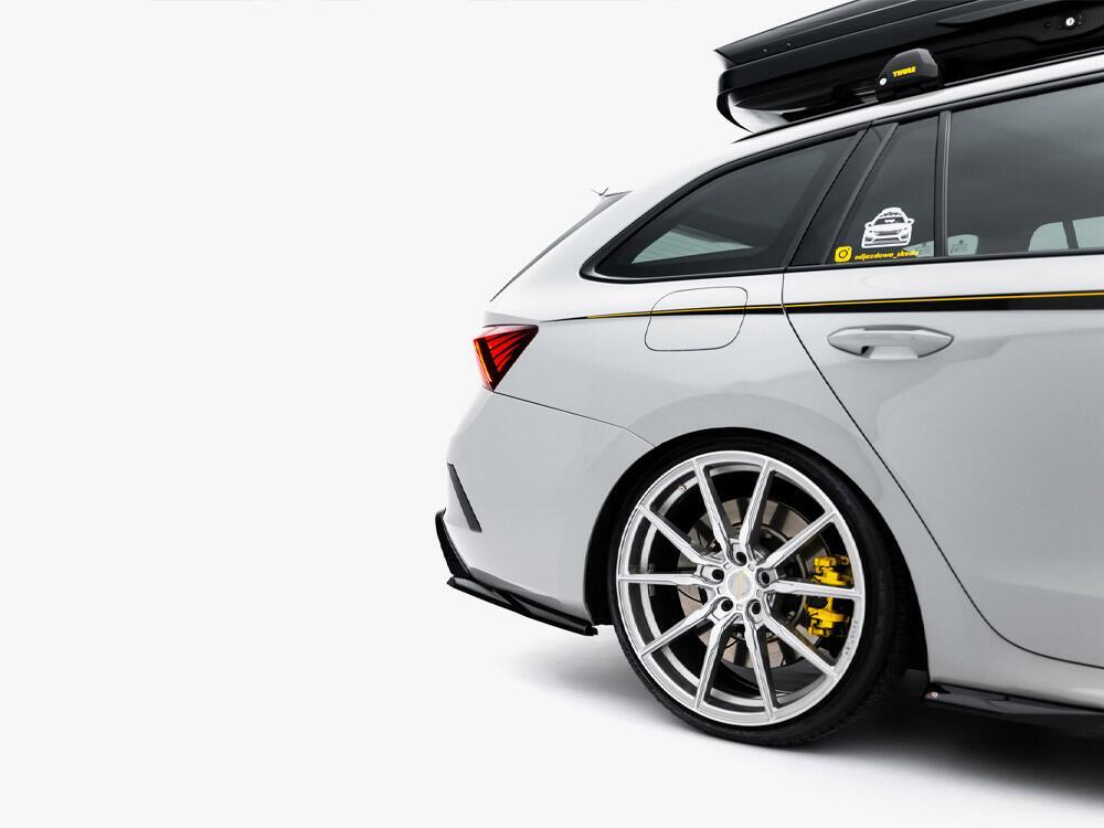 Rear Side Splitters V.7 Skoda Octavia RS Liftback / Estate Mk4