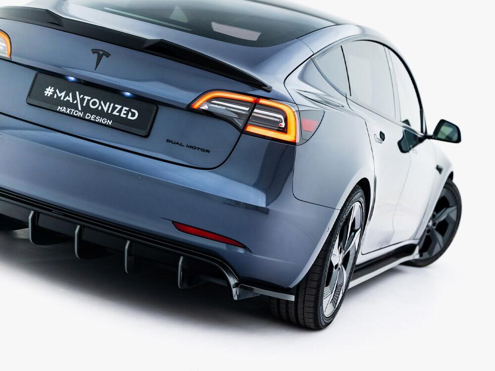 Rear Valance V.2 Tesla Model 3