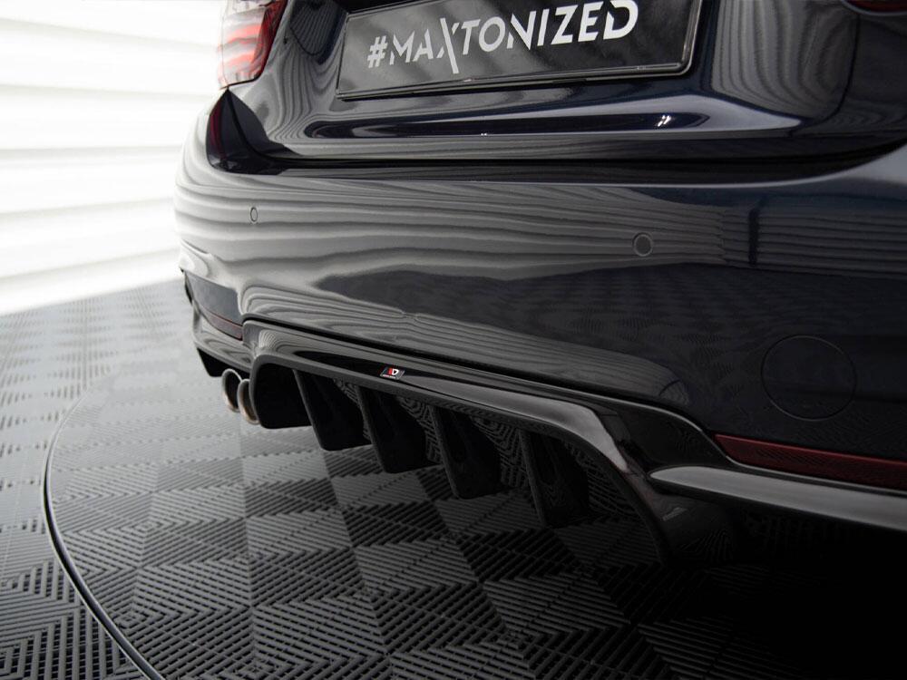 Rear Valance BMW 4 Coupe / Gran Coupe / Cabrio M-Pack F32 / F36 / F33 (Version with exhaust on one side)