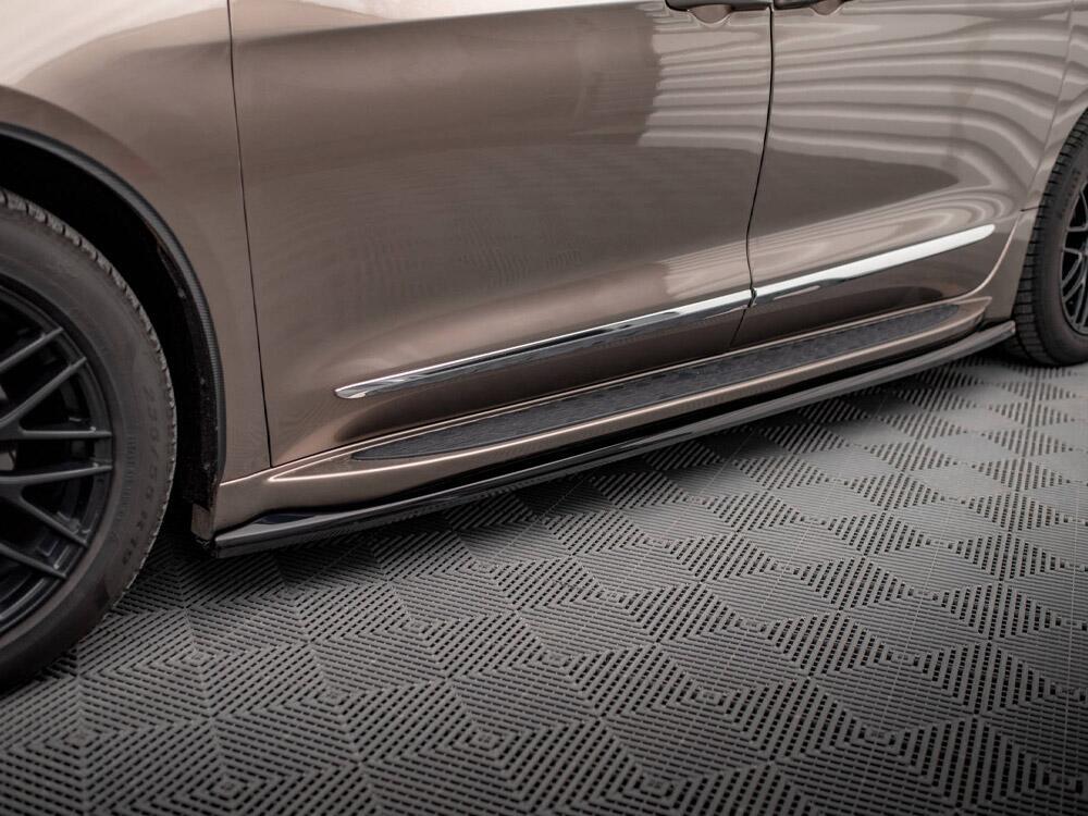 Side Skirts Diffusers V.1 Chrysler Pacifica Mk2