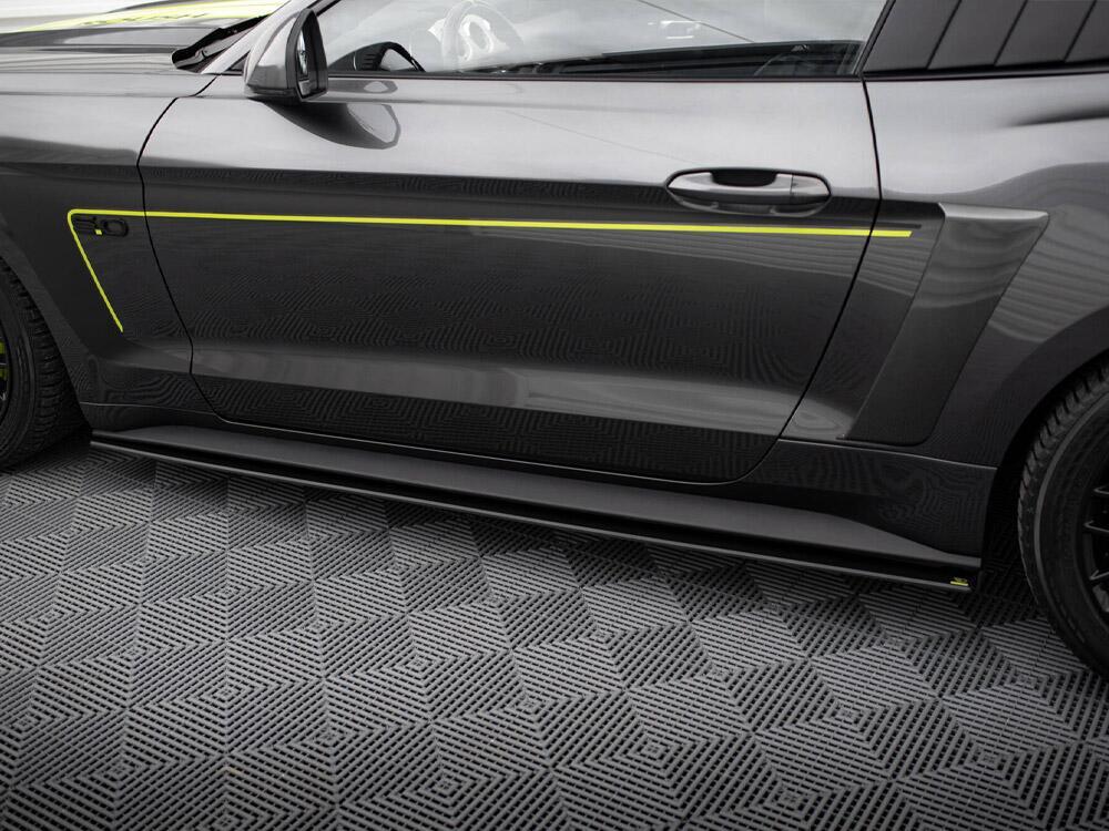 Street PRO Side Skirts Diffusers Ford Mustang GT Mk6