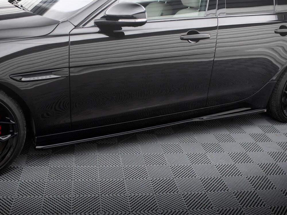 Side Skirts Diffusers Jaguar XE X760 Facelift