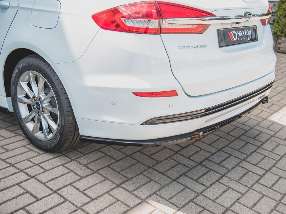 Central Rear Splitter Ford Mondeo Estate Platinum Mk5 Facelift - Textured
