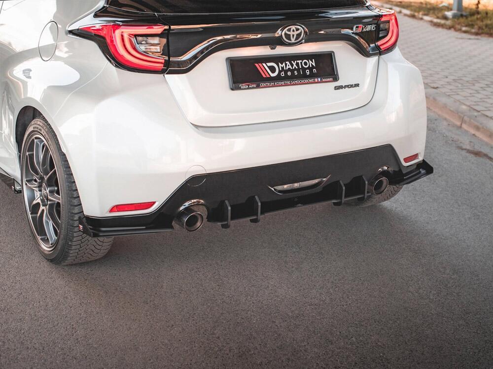 Street PRO Rear Diffuser Toyota GR Yaris Mk4 - Black-Red
