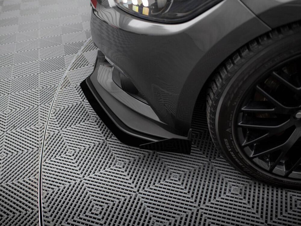 Street PRO Front Splitter + Flaps Ford Mustang GT Mk6 - Black-Red + Gloss Flaps