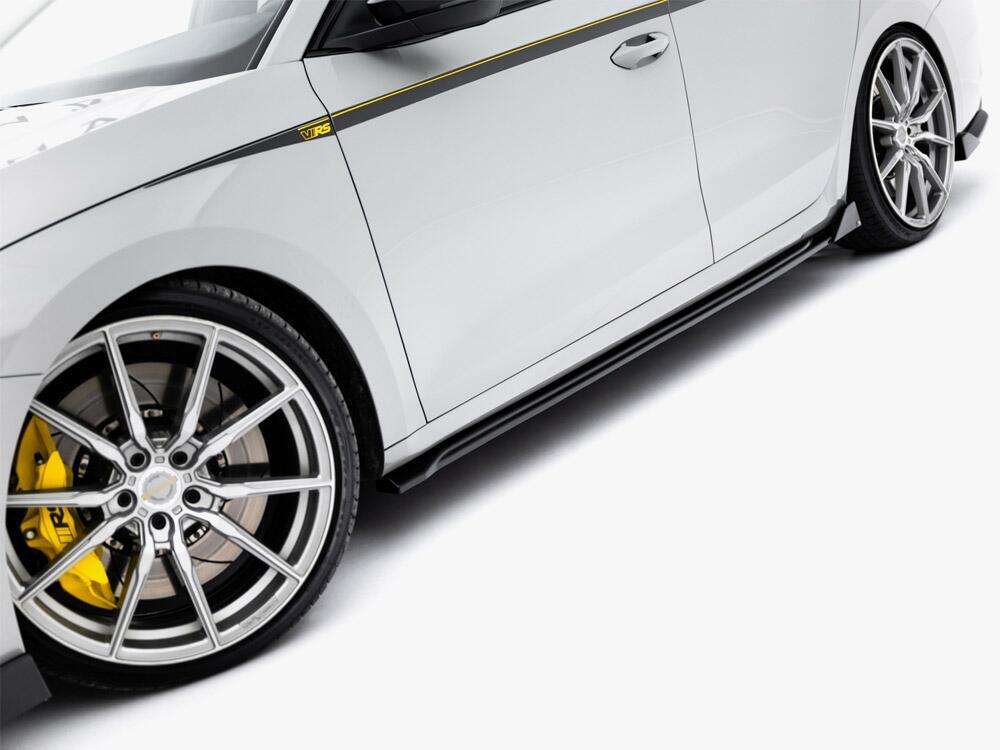 Side Skirts Diffusers V.2 Skoda Octavia RS Liftback / Estate Mk4