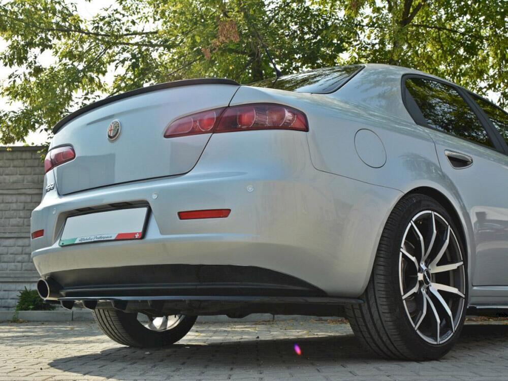 Central Rear Splitter Alfa Romeo 159 (Vertical Bars)