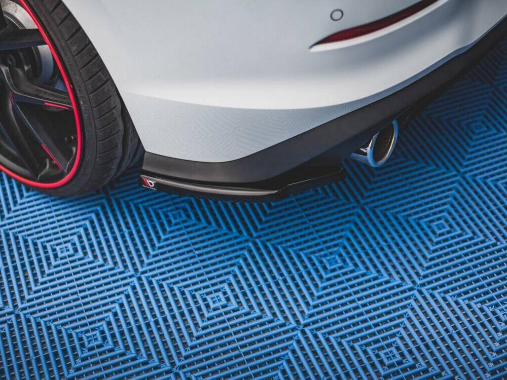 Rear Side Splitters V.1 Volkswagen Golf GTI / GTE / GTD Mk8