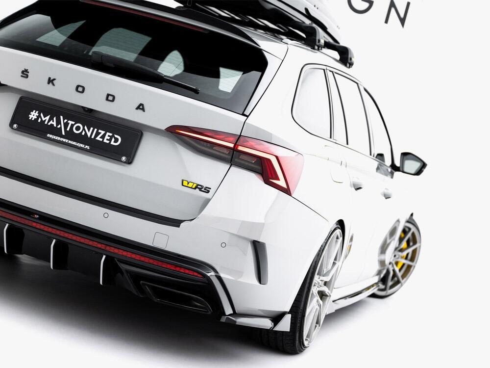 Rear Side Splitters V.8 Skoda Octavia RS Liftback / Estate Mk4