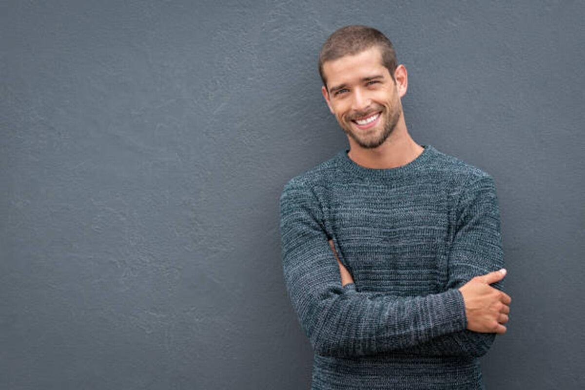 Big men’s knitwear in sizes 2XL to 6XL – V-neck, crew neck, and sleeveless styles from Douglas & Grahame, Espionage, and Franco Ponti in cotton and wool