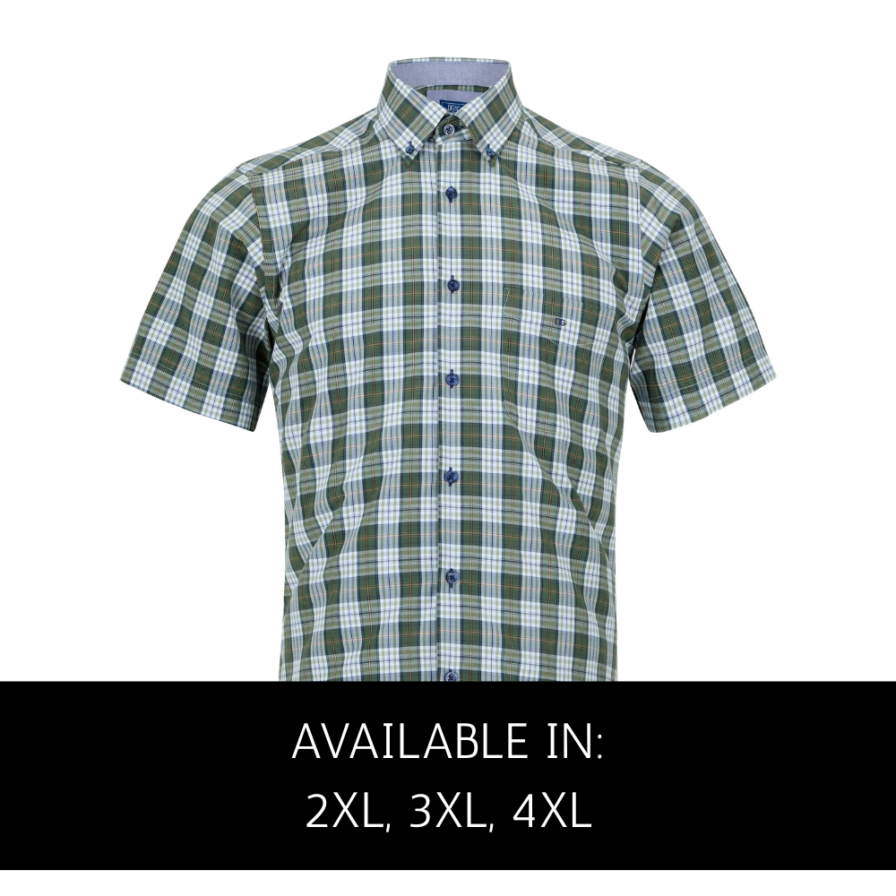 Douglas & Grahame big men green check short sleeve shirt front view with overlay
