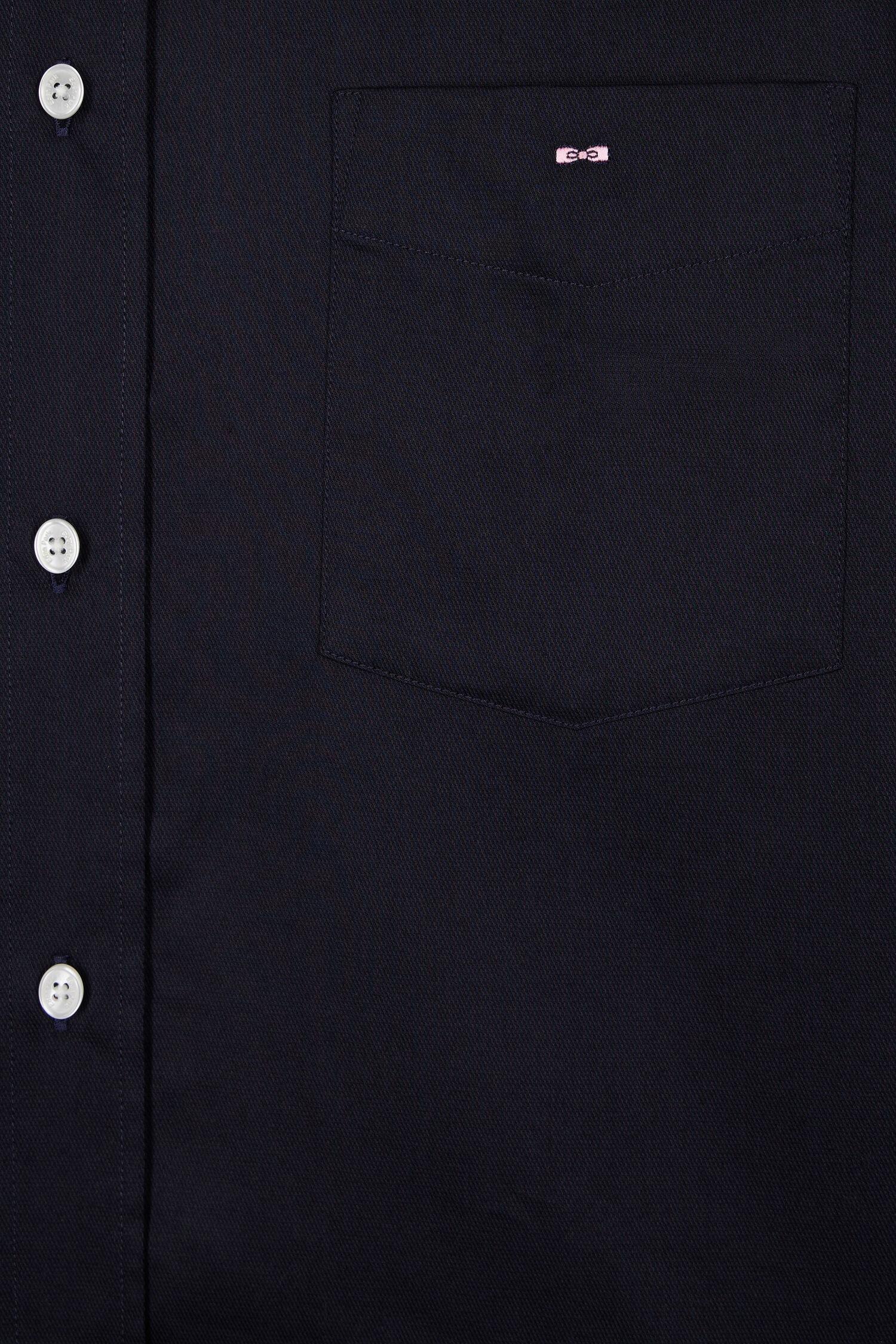 Navy piqué cotton men’s shirt with button-down collar and patch pocket