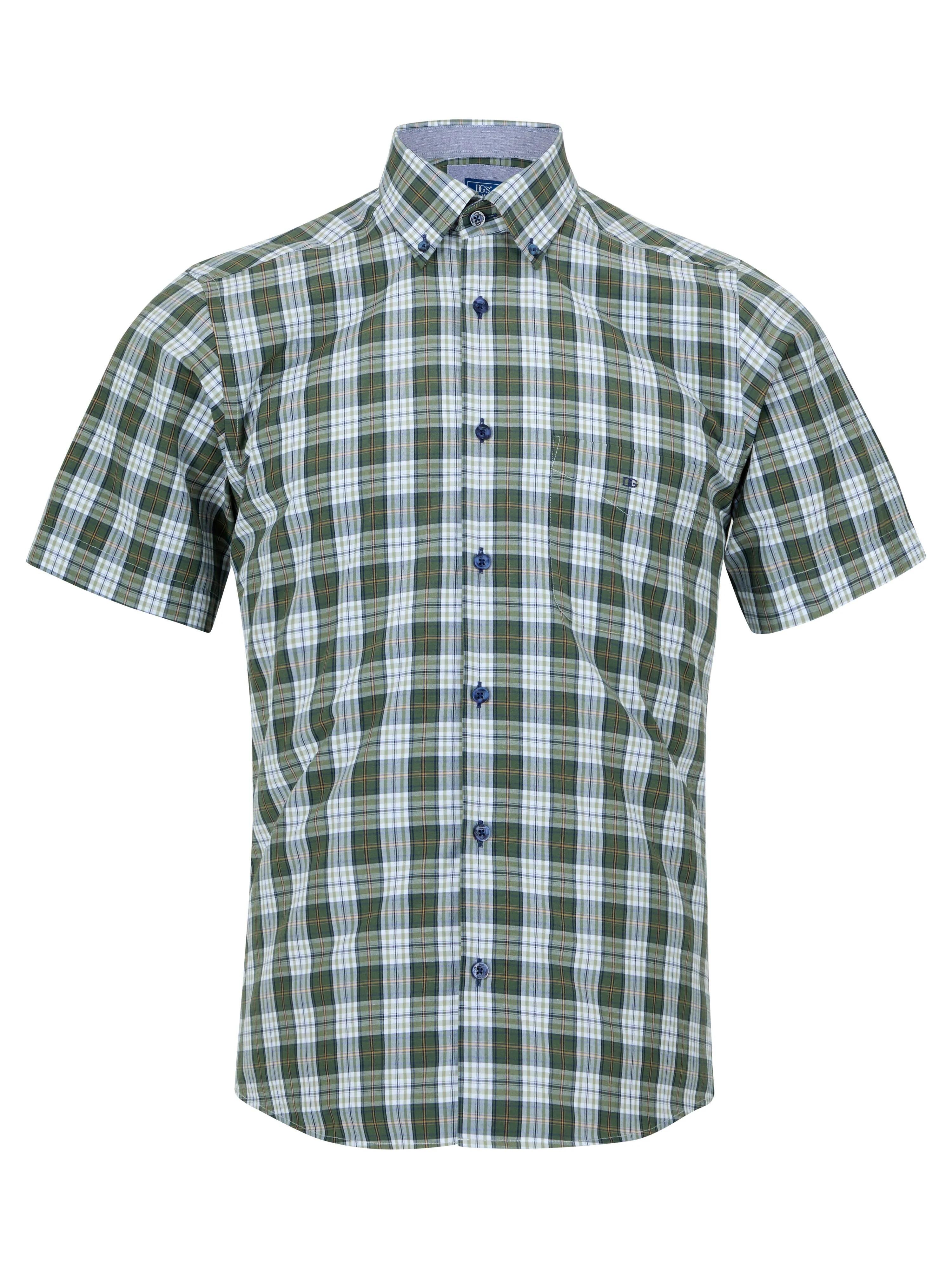 Douglas & Grahame big men green check short sleeve shirt front view