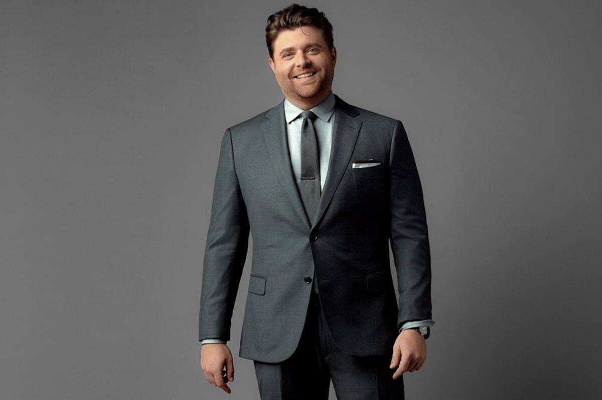 Big men's suits in chest sizes up to 62" and waist sizes 42" to 60" – available as 2-piece or 3-piece with waistcoat, tailored for larger builds.