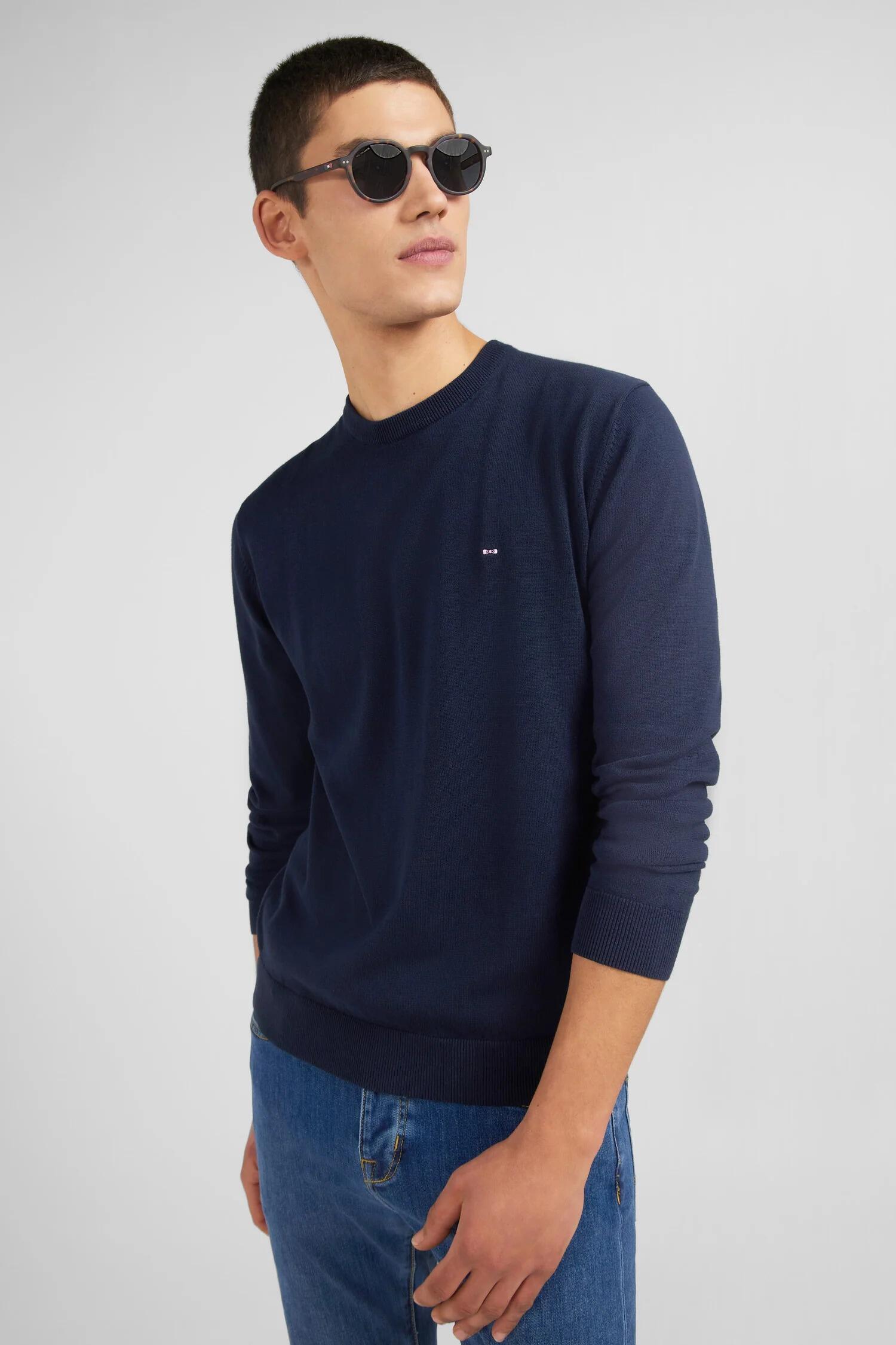 Eden Park navy round-neck pullover in 100% cotton, subtle chest logo and interior striped neckline detail