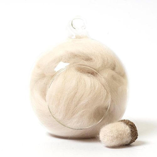 White 03 merino wool tops for needle felting and spinning in a 10g portion.