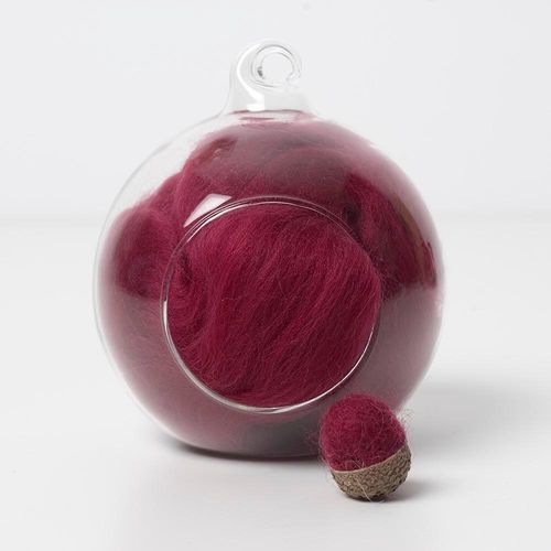 pink 20 merino wool tops for needle felting and spinning in a 10g portion.