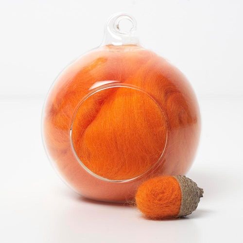 orange 33 merino wool tops for needle felting and spinning in a 10g portion.