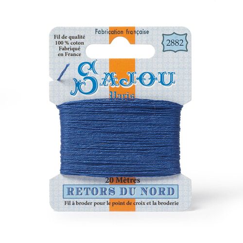 Maison Sajou Retors du Nord embroidery thread card in colour 2882 blue.