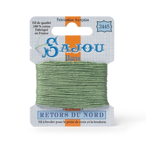 Maison Sajou Retors du Nord embroidery thread card in colour 2445 green.