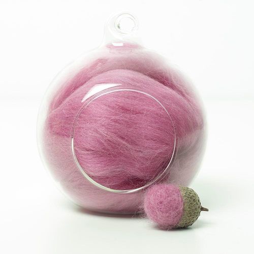 pink 10 merino wool tops for needle felting and spinning in a 10g portion.