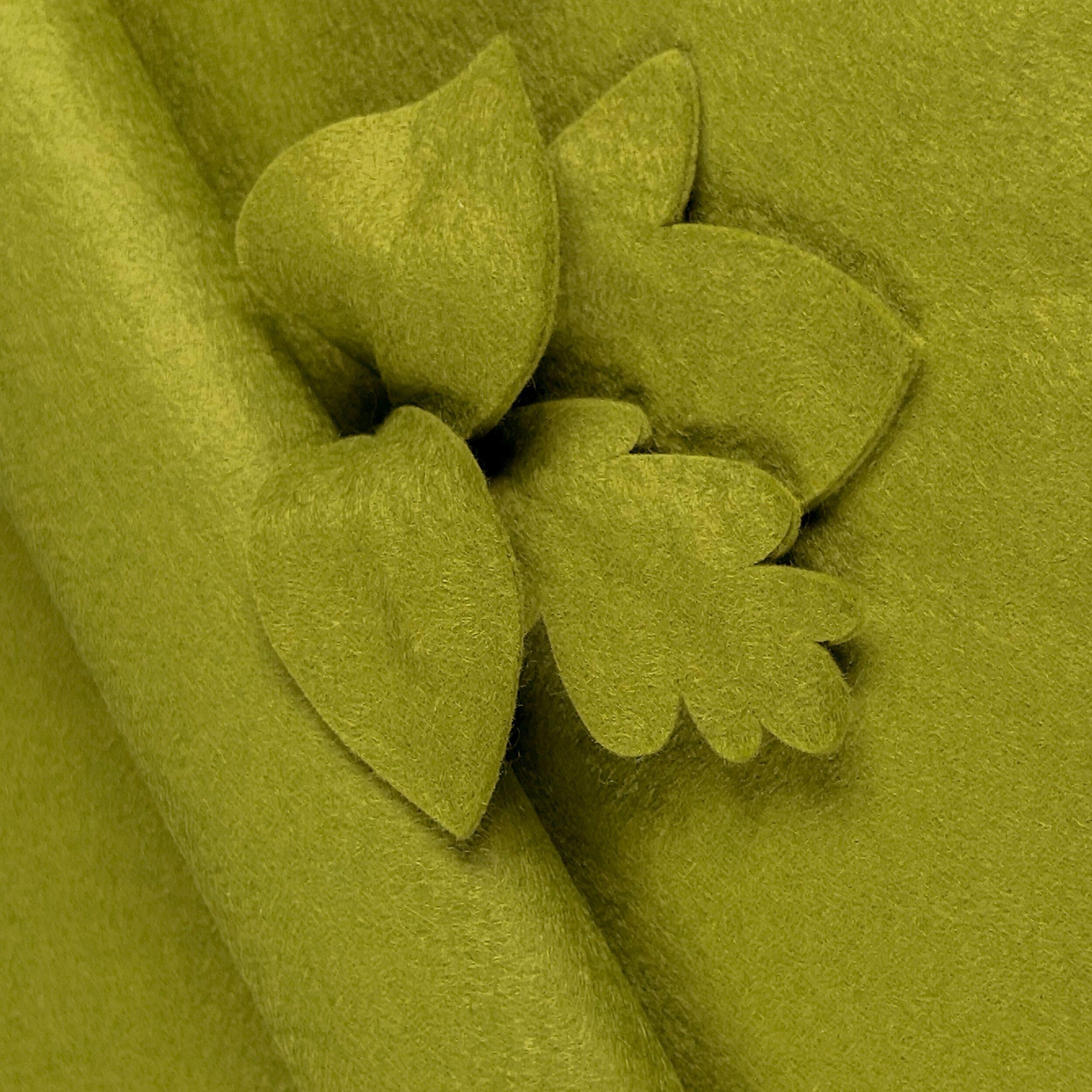 High-quality Moss Green craft felt featuring a smooth, uniform wool-viscose blend texture in a rich, natural forest green.