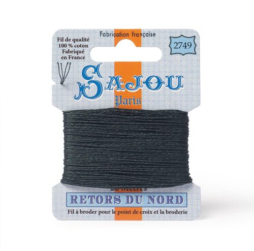Maison Sajou Retors du Nord embroidery thread card in colour 2749 green.