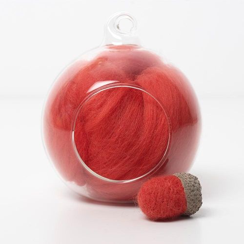 red 23 merino wool tops for needle felting and spinning in a 10g portion.