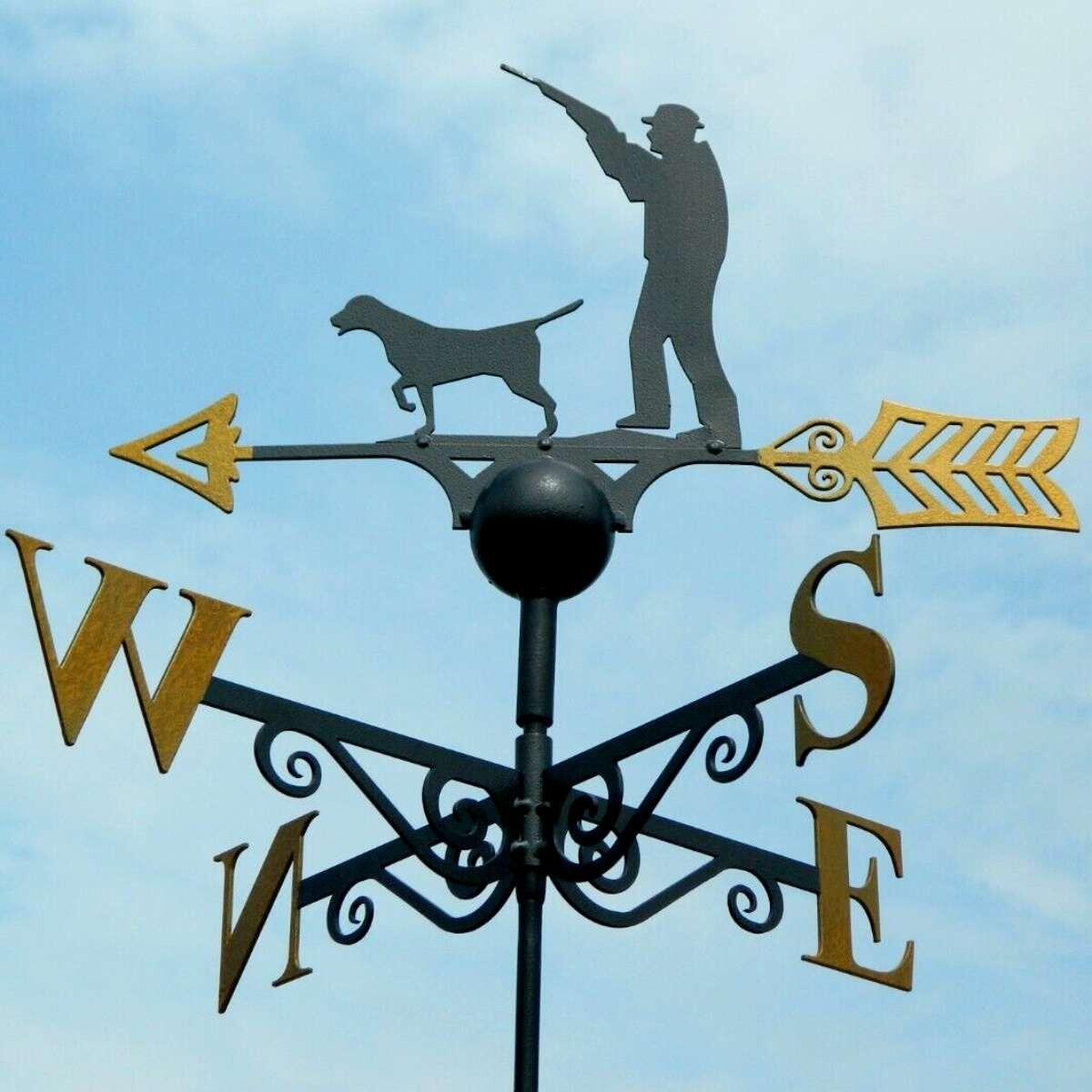 Hunting scene weathervane