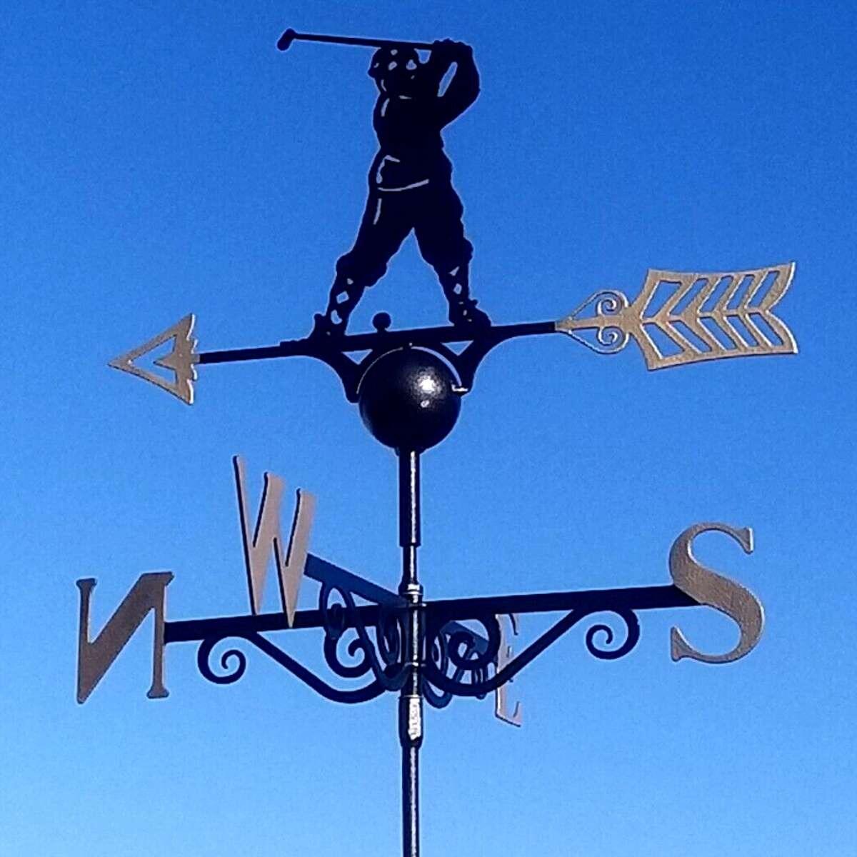 Golfer with golf club weathervane