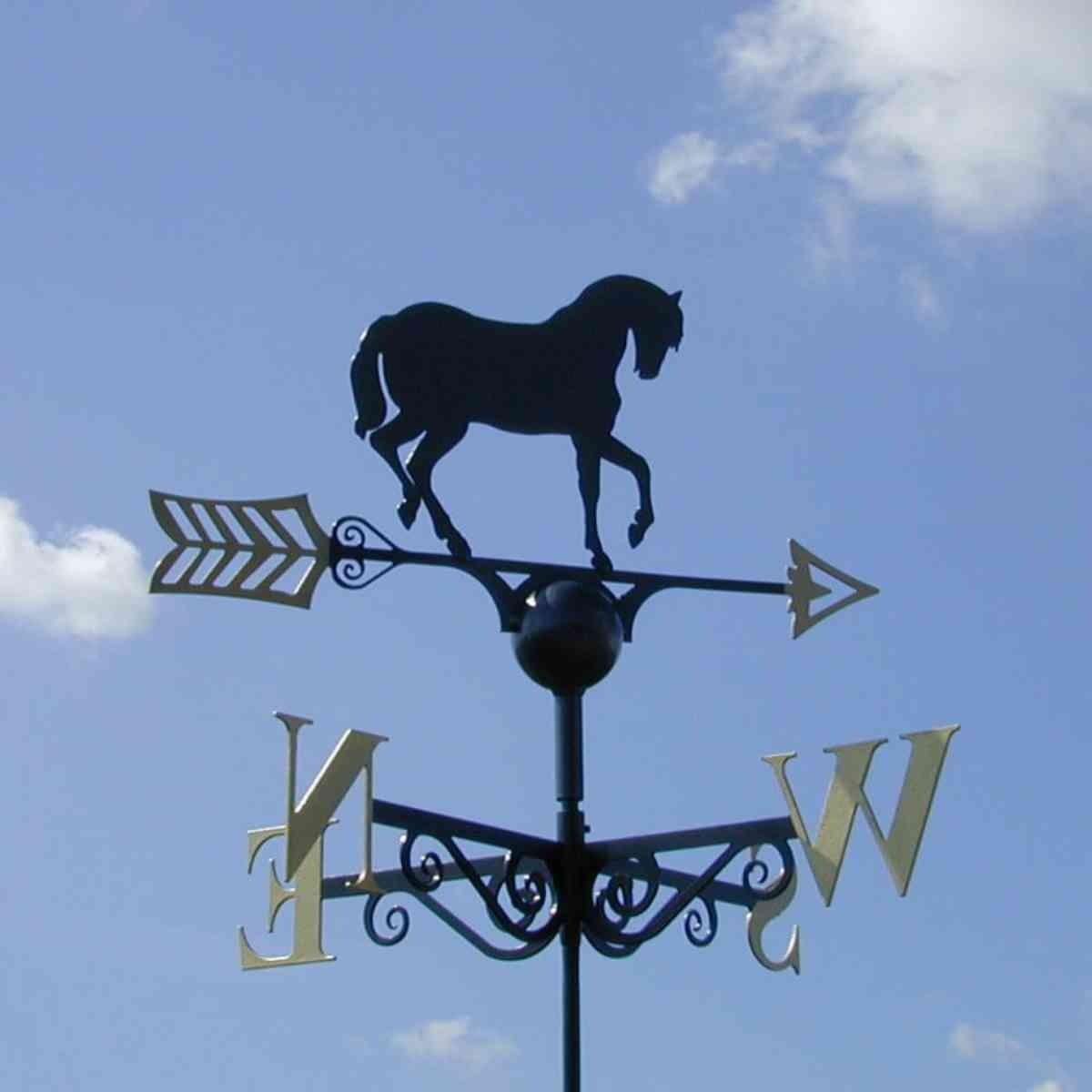Horse weathervane