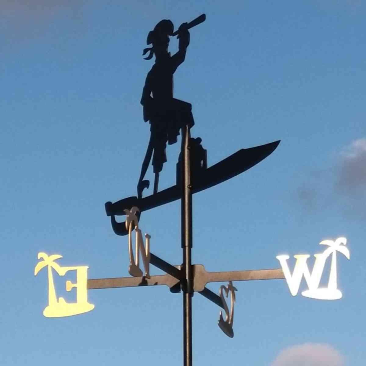 Medium pirate weathervane
