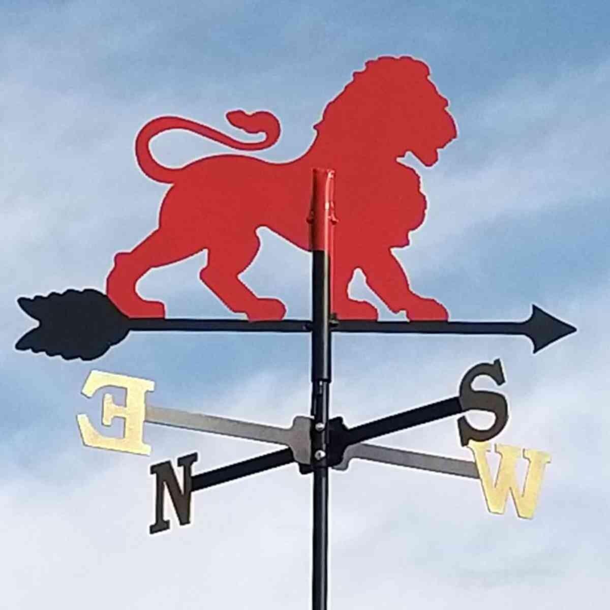 Medium red lion weathervane