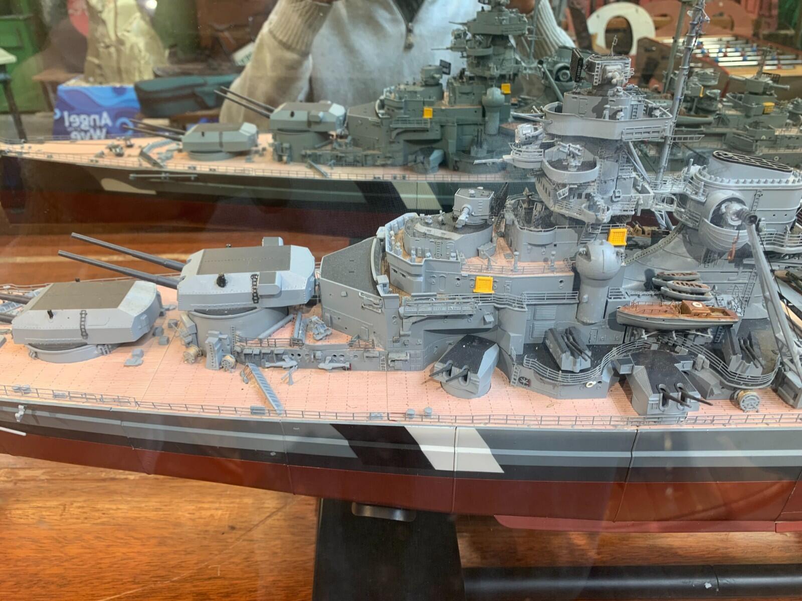 1/200 Bismarck model battle ship remote control
