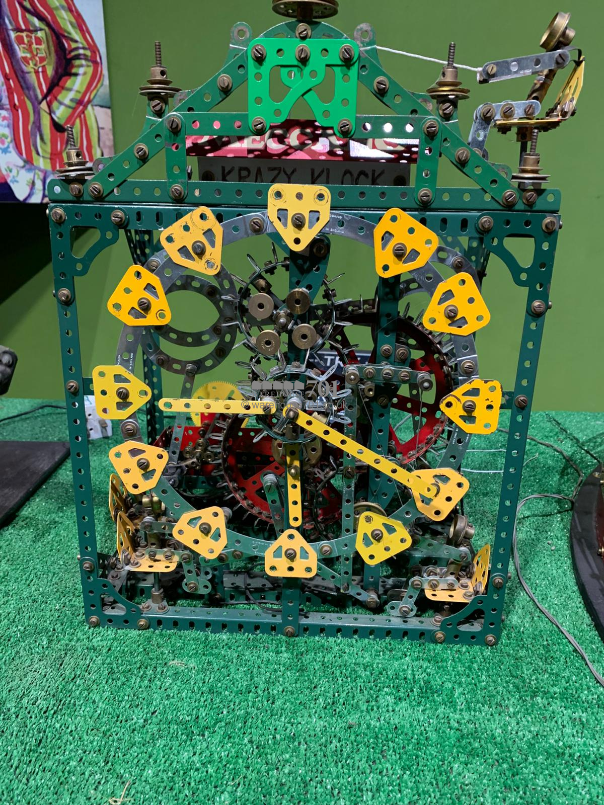 Meccano 'krazy klock'
