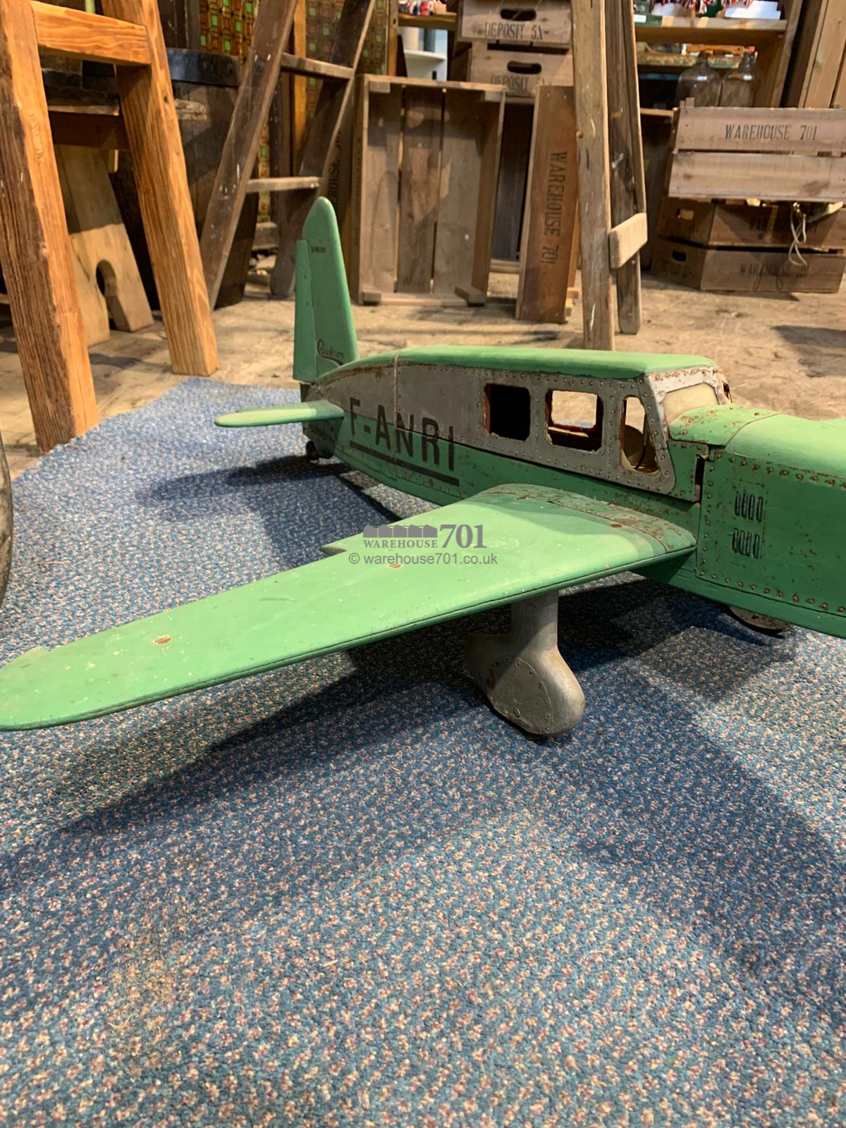 1930s French tethered-flight model plane