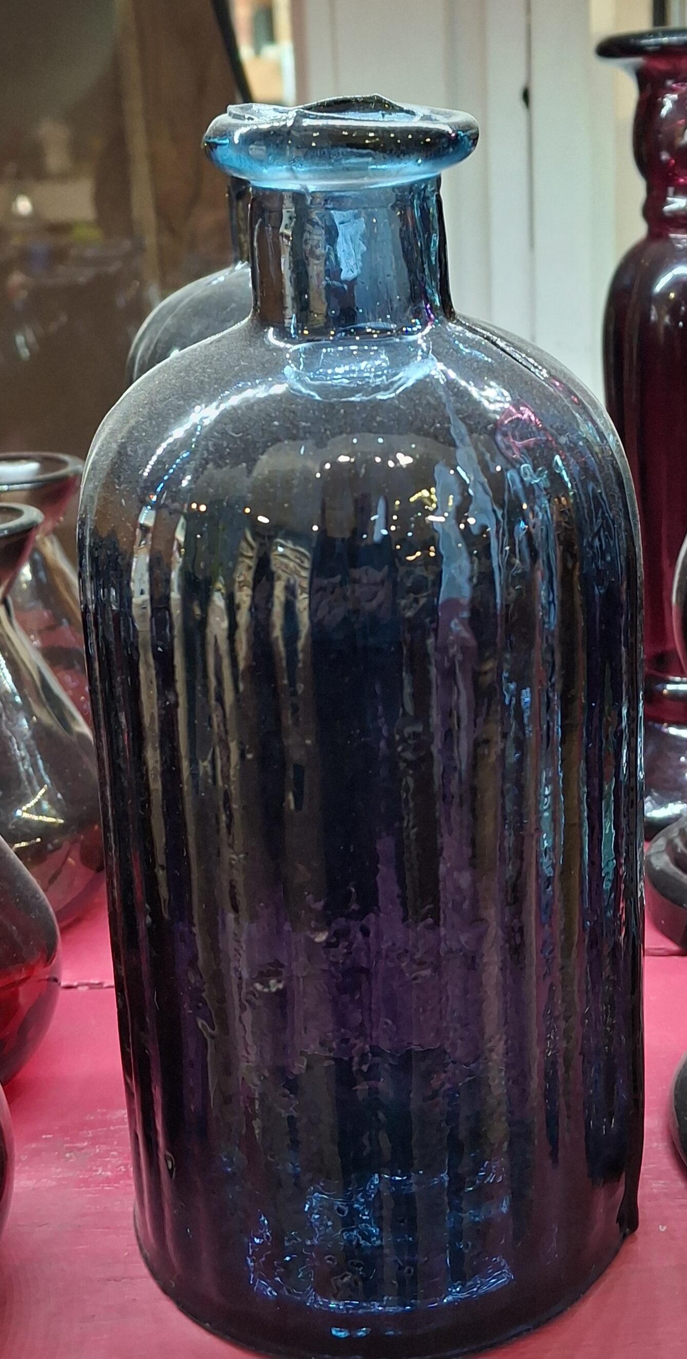 20cm Blue Ripple Glass Bottle