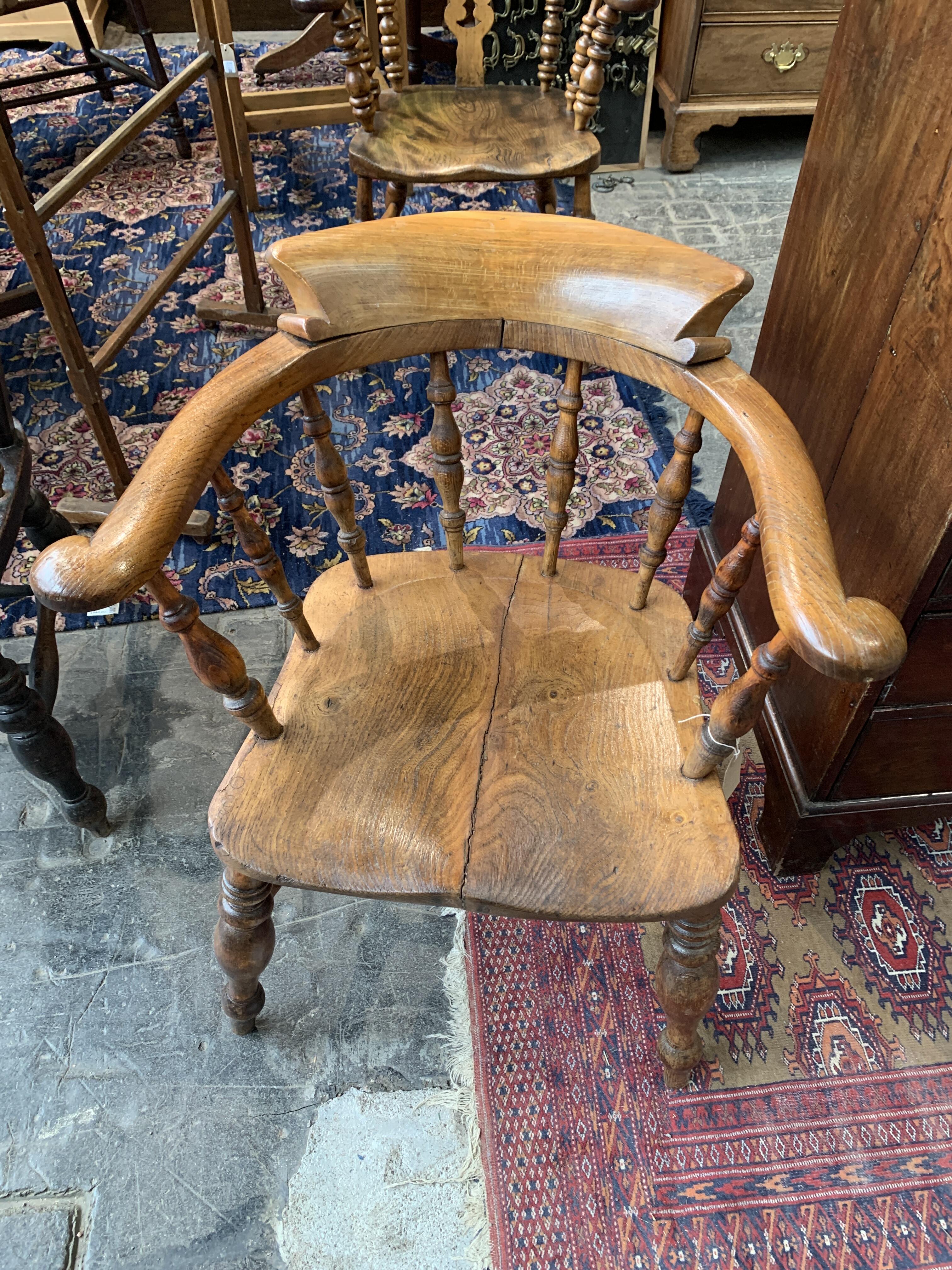 Antique Elm & Beech Captain's Chair AW2505